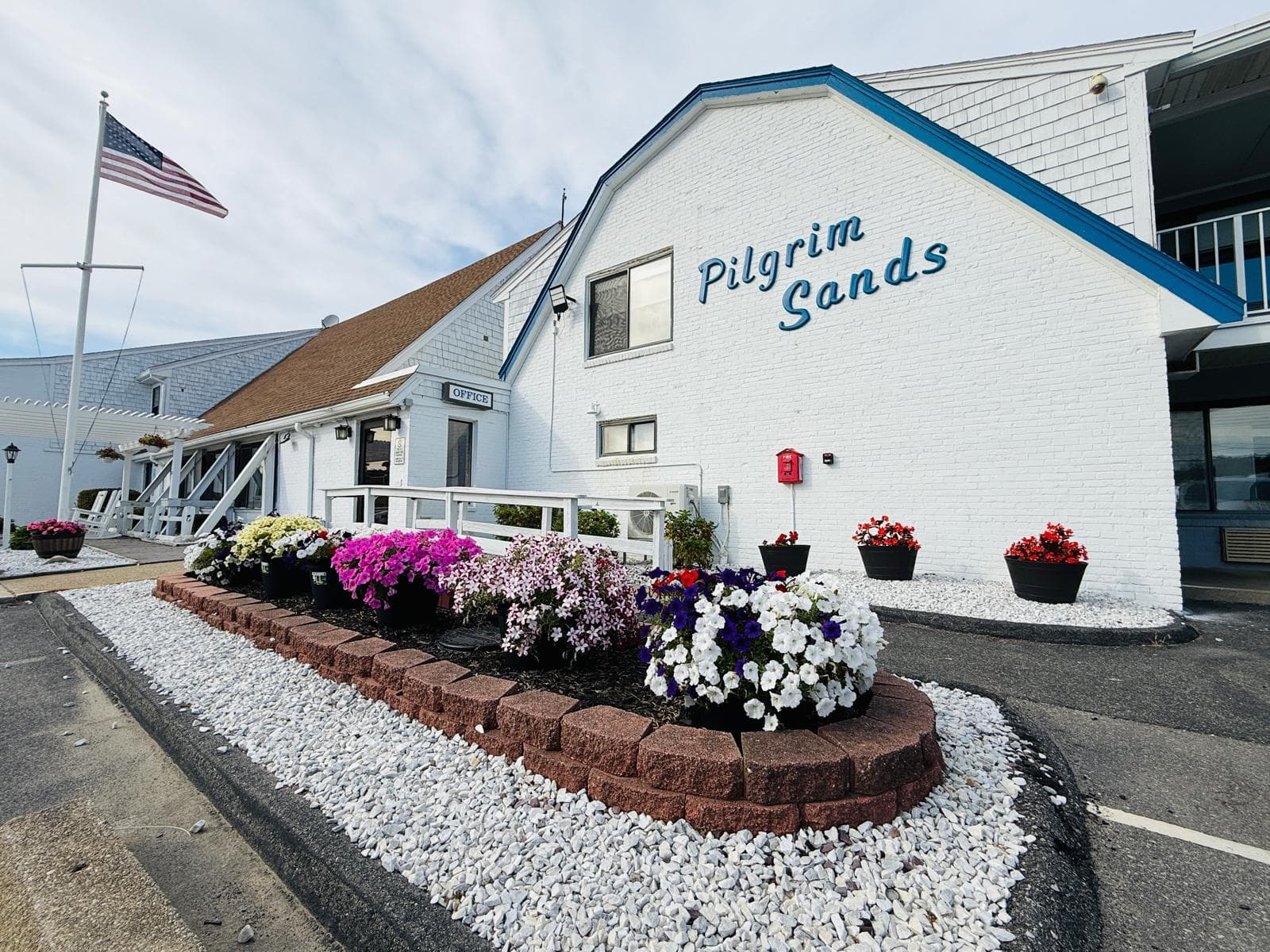 Pilgrim Sands Inn-Plymouth,MA